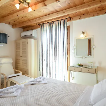 Antony Suites And Residences (Adults Only) Hotel 3*